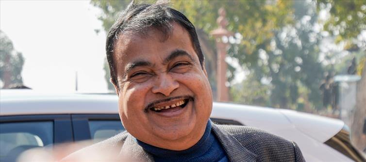 Nitin Gadkari’s Sons Become Ethanol Kings Right Before Daddy Rams Through Laws That Make Them Filthy Rich – CBI? What CBI?