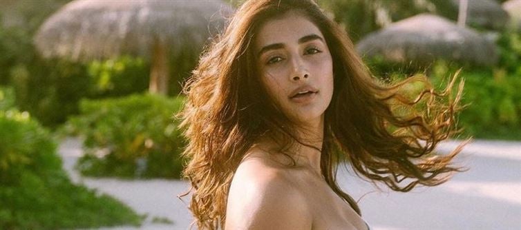 No Scandals, No Statements — So Why Is Everyone Watching Pooja Hegde?