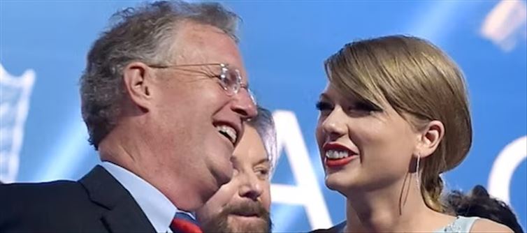 Taylor Swift's father accused of assaulting photographer in Australia