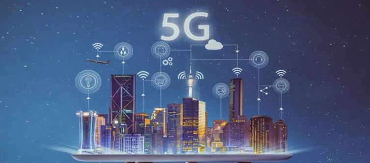 జియో: హైస్పీడ్ 5G నెట్‌వర్క్‌ కోసం లక్ష టవర్‌లు?