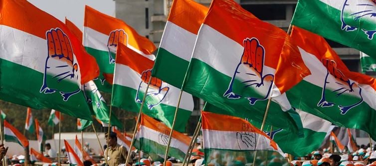 కాంగ్రెస్‌ మంత్రులు.. జర్నలిస్టులను, ఐఏఎస్‌లను బలిపశువులను చేస్తున్నారా?