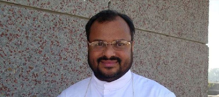 ഫ്രാങ്കോ മുളയ്ക്കലിന്റെ ജലന്ധറിലേക്കുള്ള യാത്രയയപ്പിൽ കന്യാസ്ത്രീകളും വൈദികരും പങ്കെടുക്കണമെന്ന് നിർദേശം!