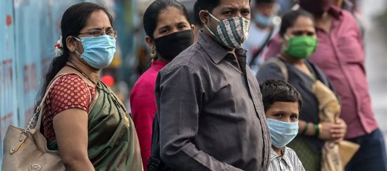 कर्नाटक में कोविड एहतियात बढ़ा, टेस्टिंग तेज़: स्वास्थ्य मंत्री दिनेश गुंडू राव