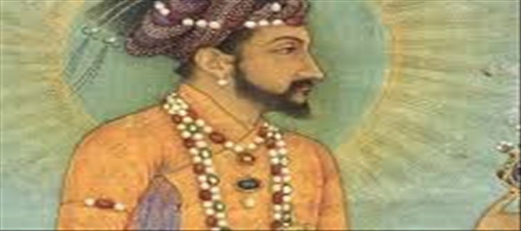Why did Shah Jahan start wearing glasses after Mumtaz's death?