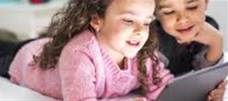 🌐 Internet and Social Media Addiction: A Growing Threat to Children’s Mental Health