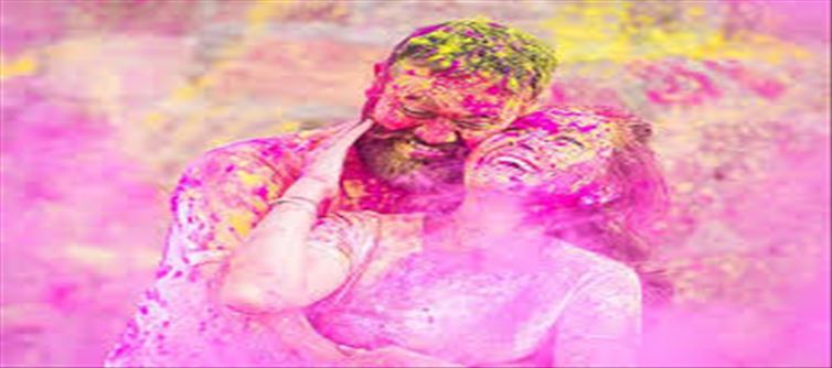 Toxic colors used for Holi and negative health implications..?