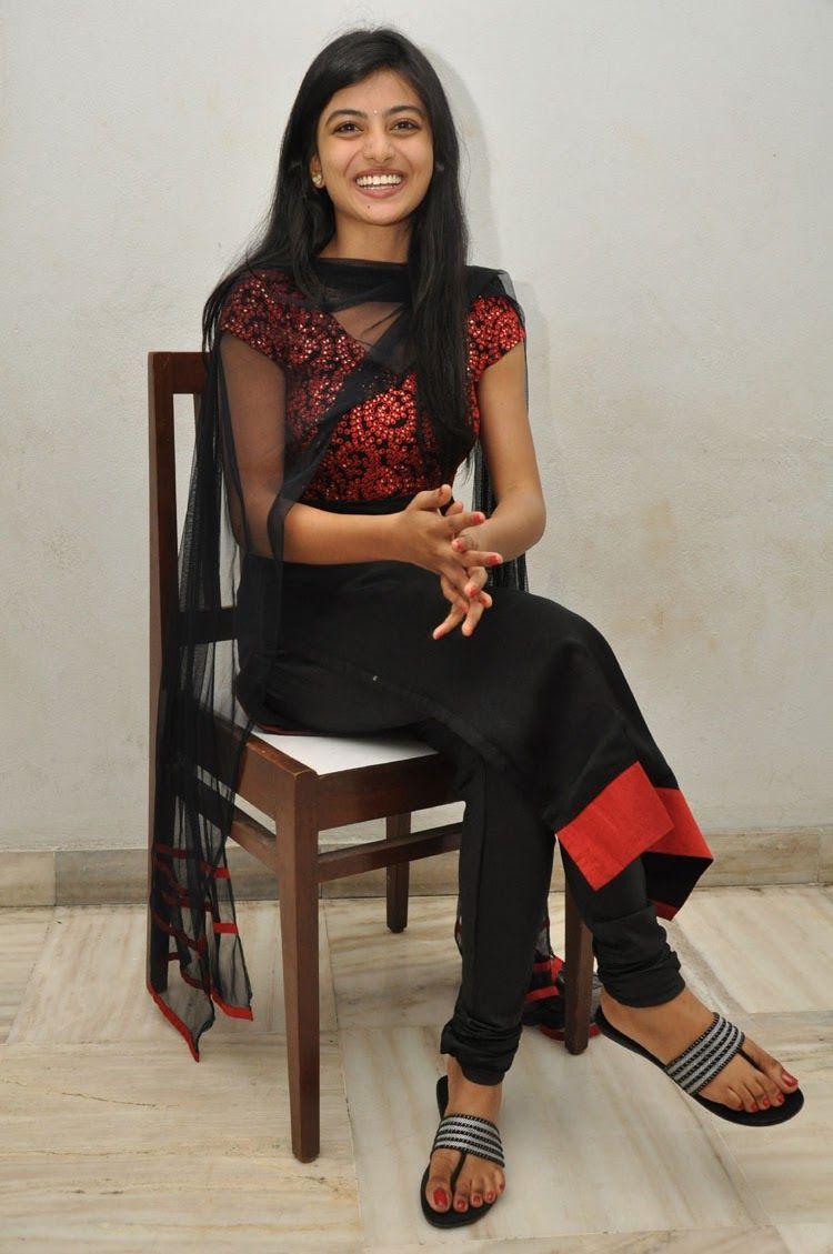 Actress Anandi unseened photos