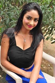 Actress Pooja shree latest hot photos