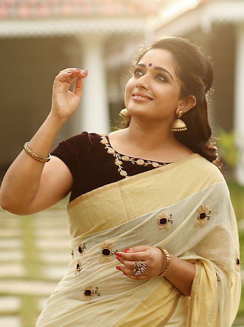 Kavya Madhavan Latest Saree Photos