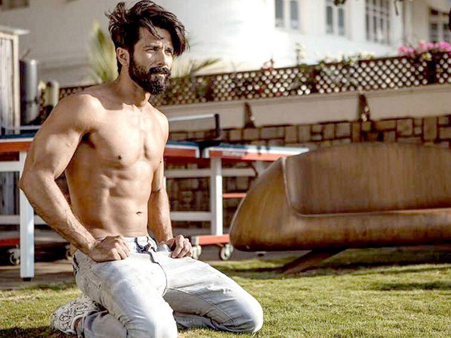 Actor Shahid Kapoor Latest Photo Stills