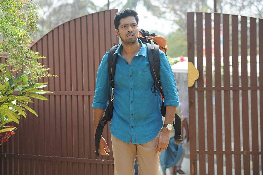 Allari Naresh Meda Meeda Abbayi Movie Stills