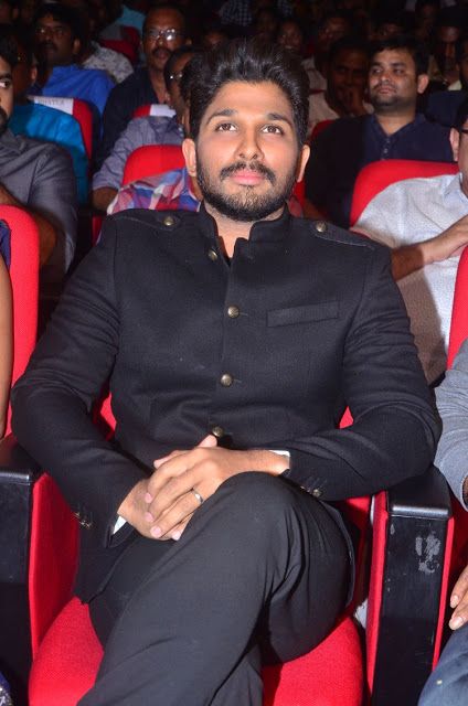 Allu Arjun Stills at DJ Duvvada Jagannadham Audio Launch Photos