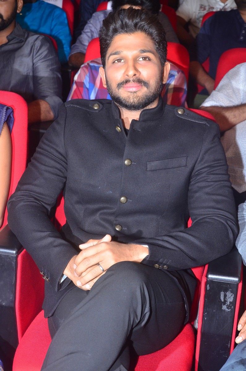 Allu Arjun Stills at DJ Duvvada Jagannadham Audio Launch Photos