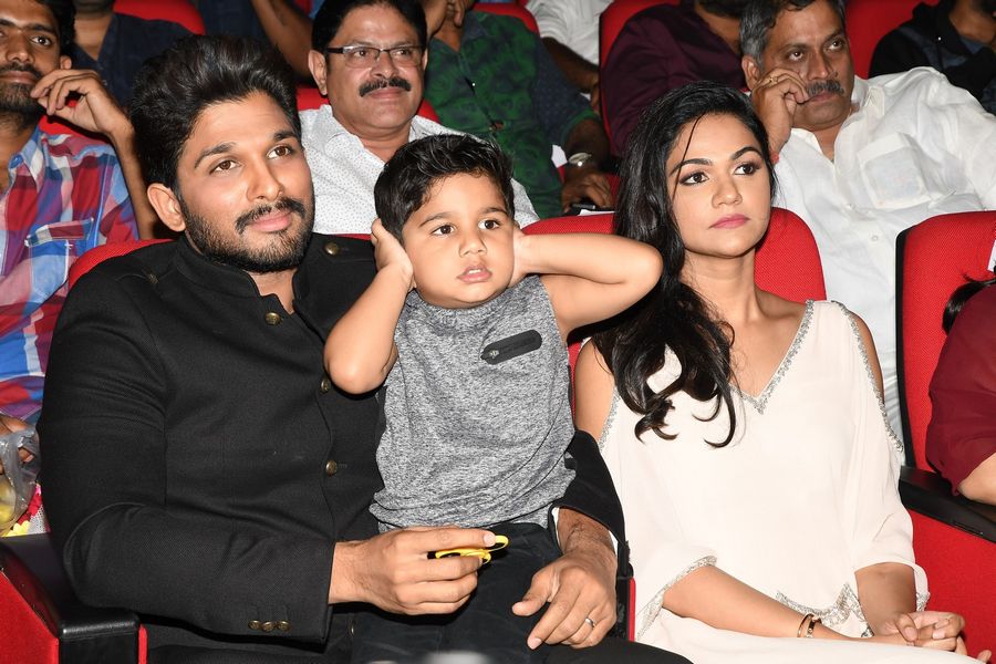 Allu Arjun Stills at DJ Duvvada Jagannadham Audio Launch Photos