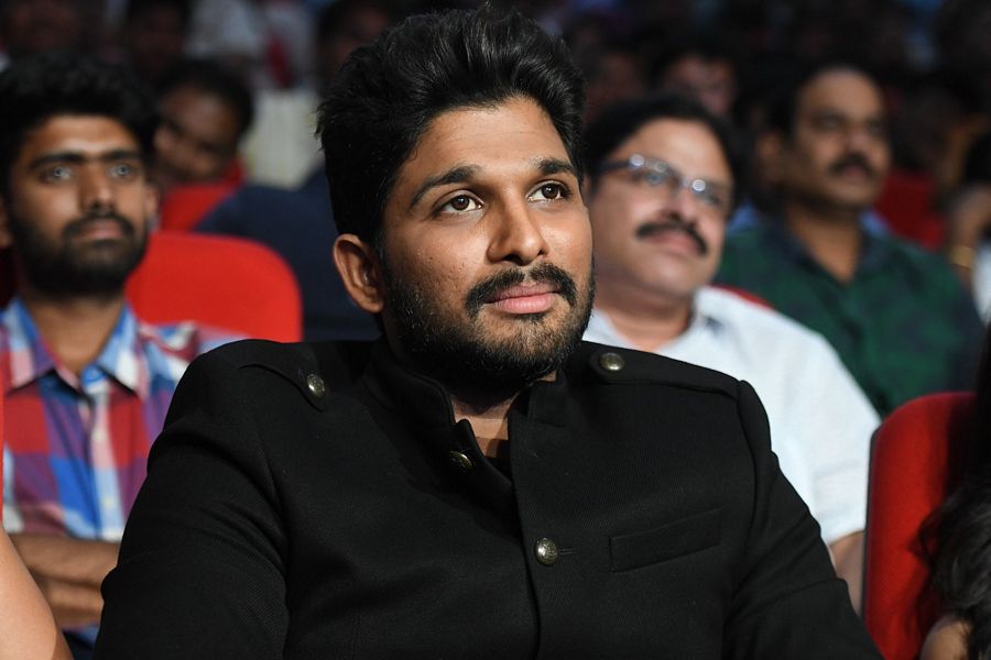 Allu Arjun Stills at DJ Duvvada Jagannadham Audio Launch Photos