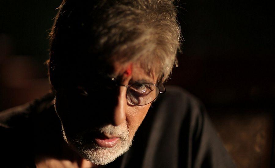 Amitabh Bachchan New Stills in Sarkar 3 Movie