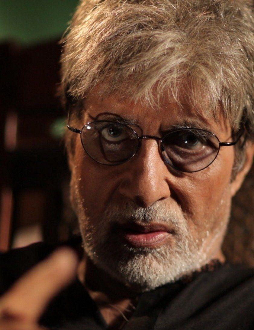 Amitabh Bachchan New Stills in Sarkar 3 Movie