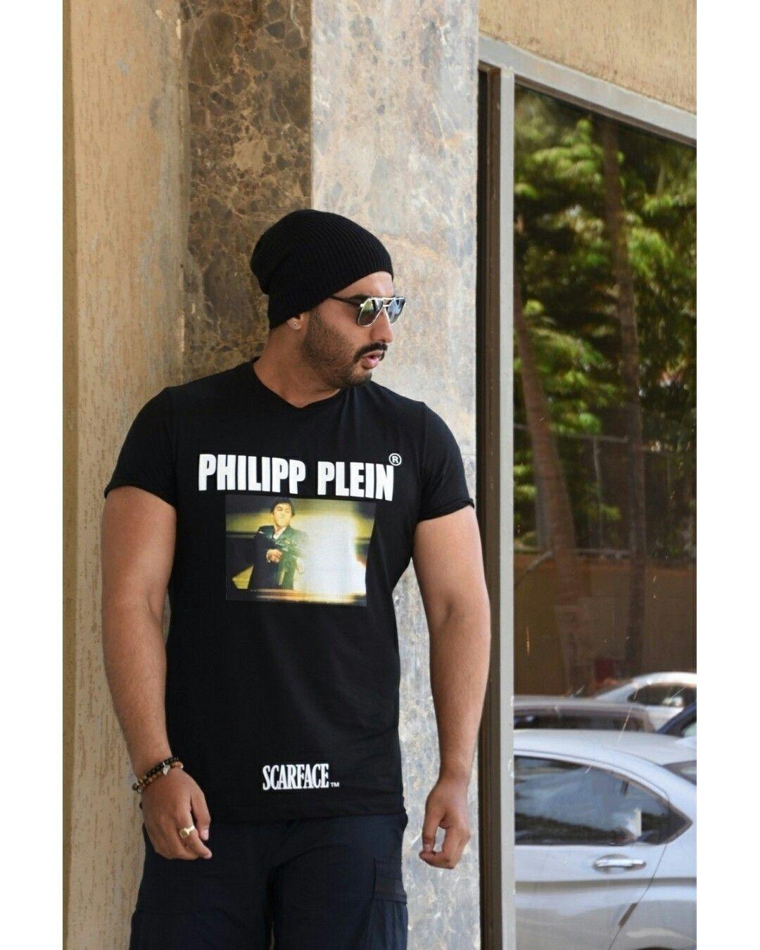 Arjun Kapoor spotted outside the gym