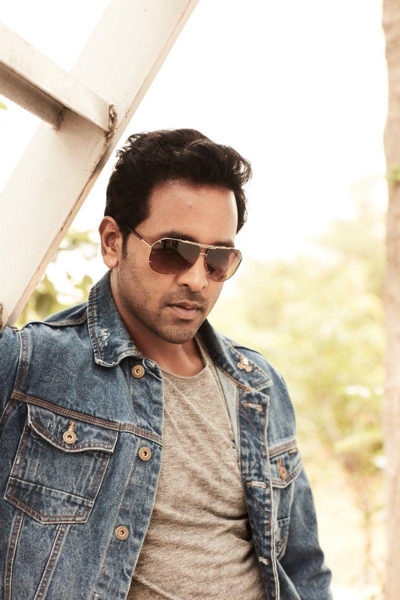 B'day Special: New Photoshoot Stills of Actor Manchu Vishnu