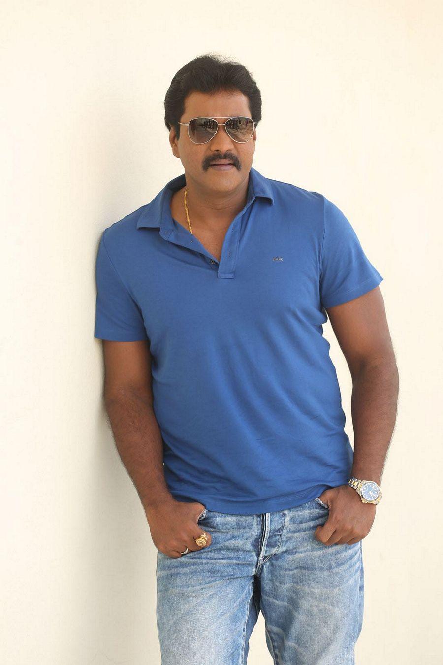 Hero Sunil Interview Stills