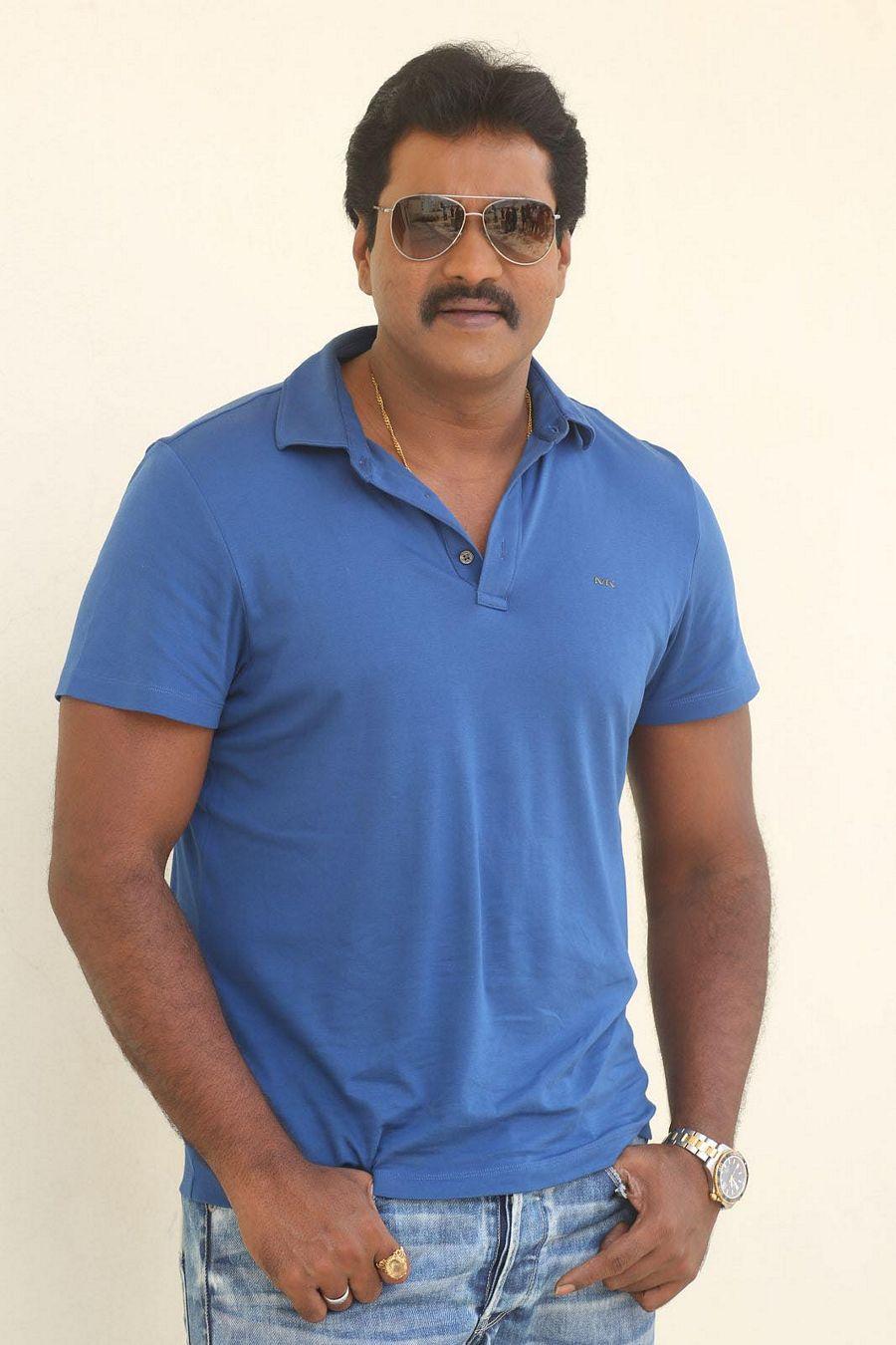 Hero Sunil Interview Stills