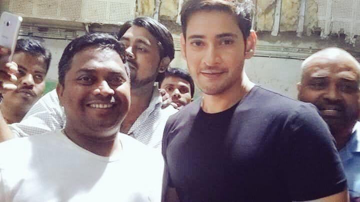 Mahesh Babu With Fans Photos