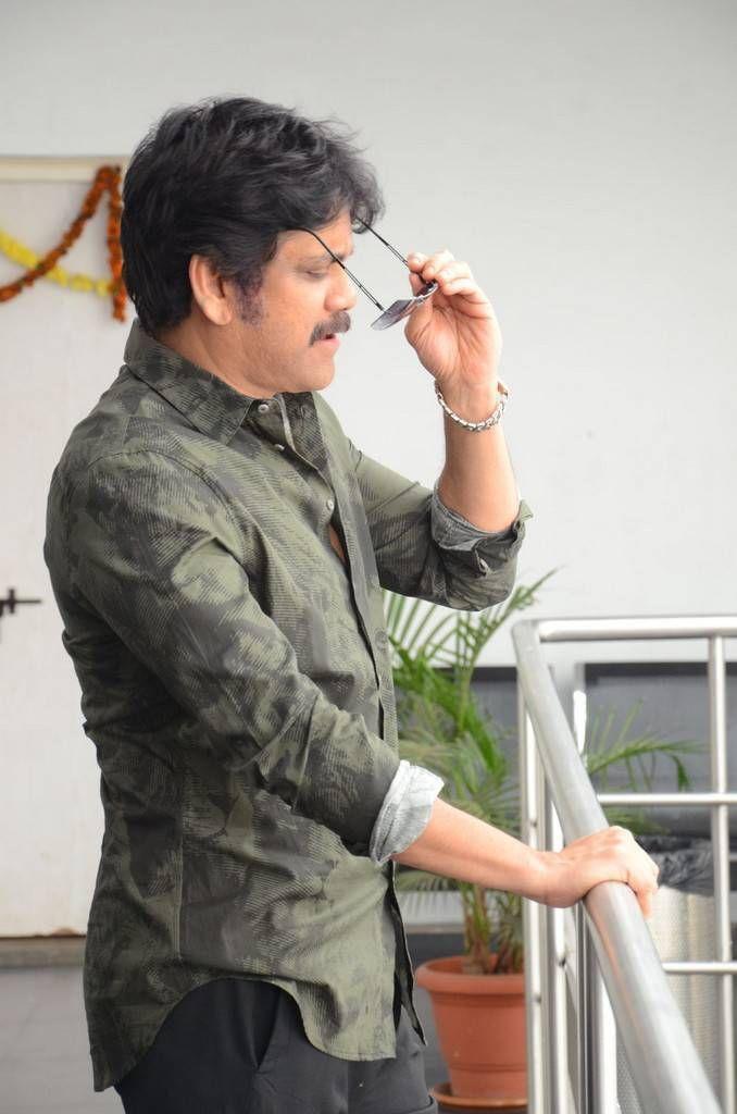 Nagarjuna Stills At Om Namo Venkatesaya Interview