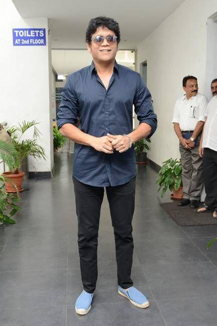 Nagarjuna Stills At Raju Gari Gadhi 2 Interview