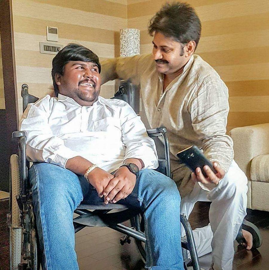 Pawan Kalyan Simplicity Photos