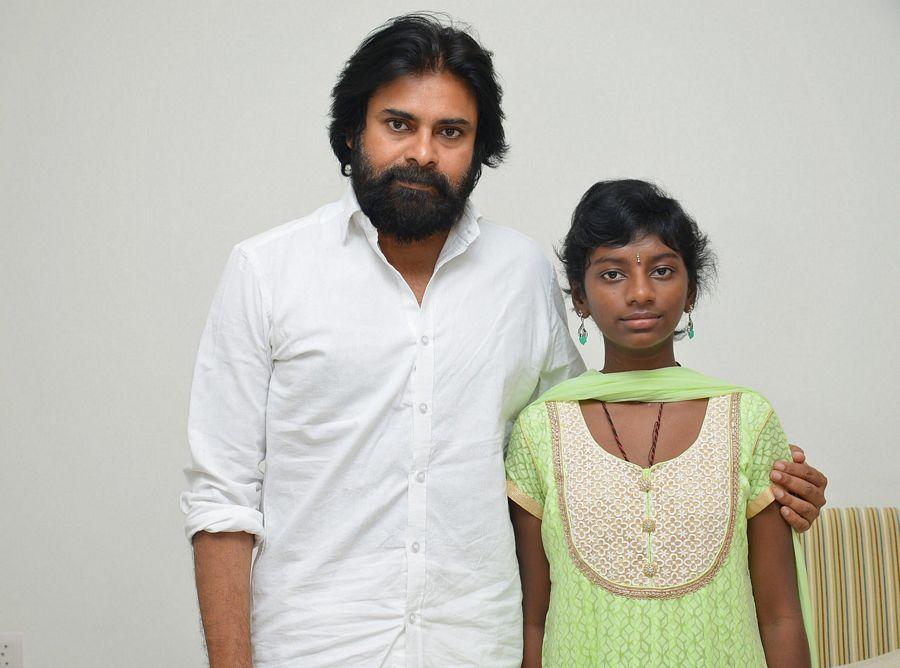 Pawan Kalyan Simplicity Photos