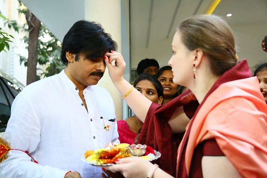 Pawan Kalyan with his wife at Janasena Party Office photos