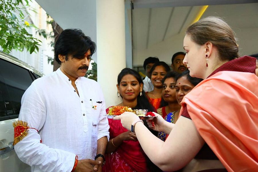 Pawan Kalyan with his wife at Janasena Party Office photos