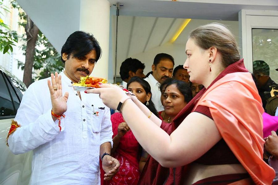 Pawan Kalyan with his wife at Janasena Party Office photos