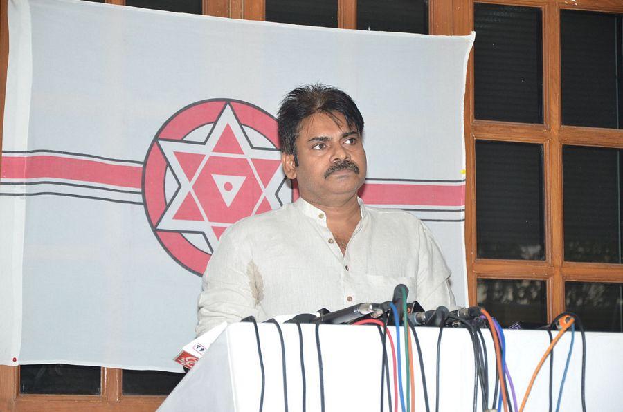 Photos: Pawan Kalyan Press Meet on AP Special Status