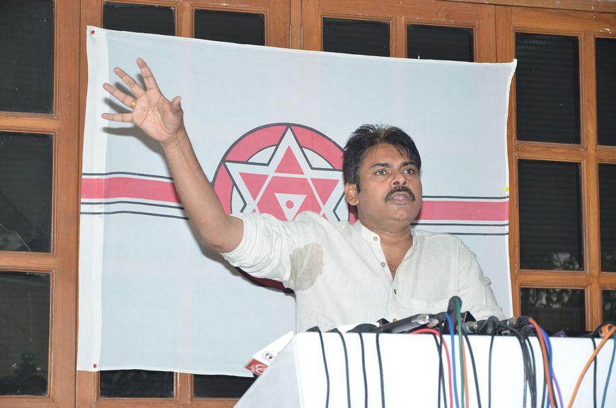 Photos: Pawan Kalyan Press Meet on AP Special Status