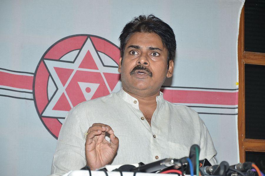 Photos: Pawan Kalyan Press Meet on AP Special Status