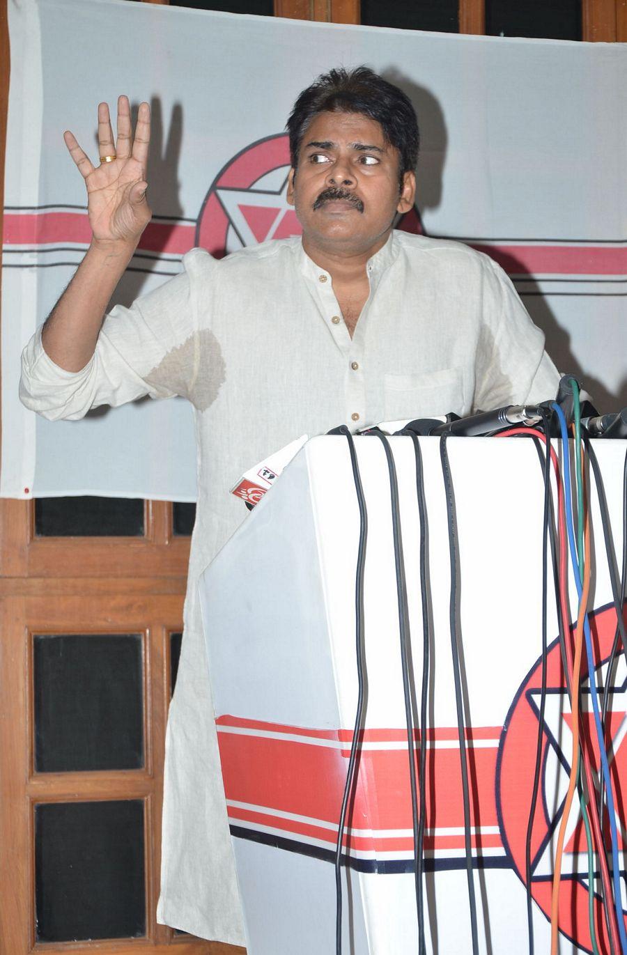 Photos: Pawan Kalyan Press Meet on AP Special Status
