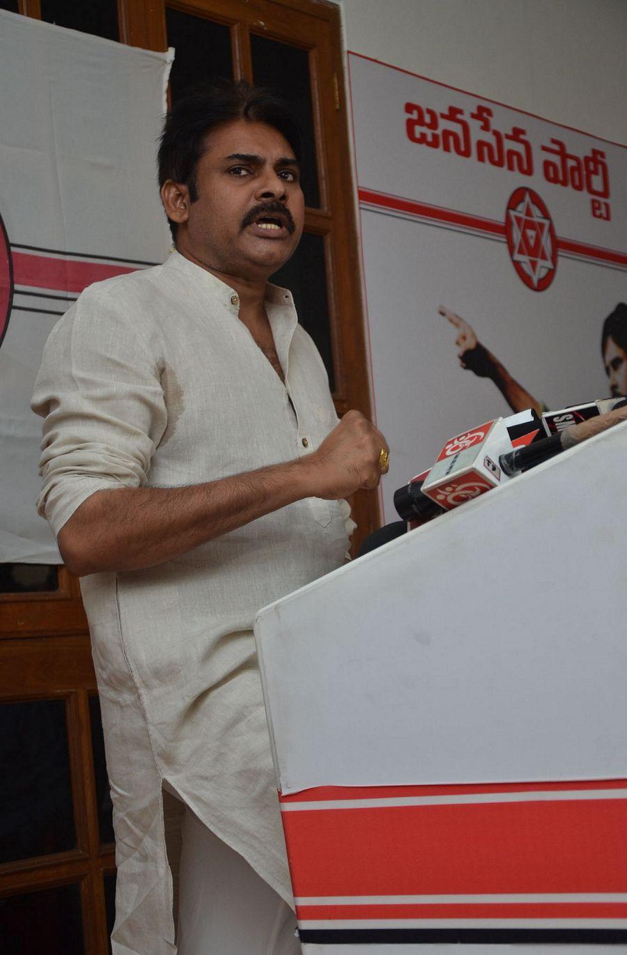 Photos: Pawan Kalyan Press Meet on AP Special Status