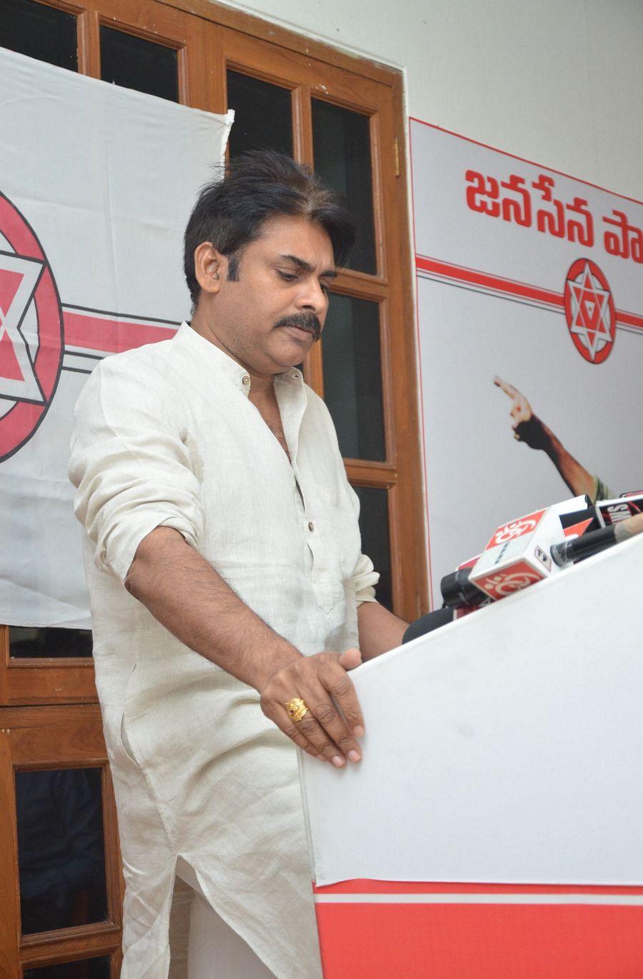 Photos: Pawan Kalyan Press Meet on AP Special Status