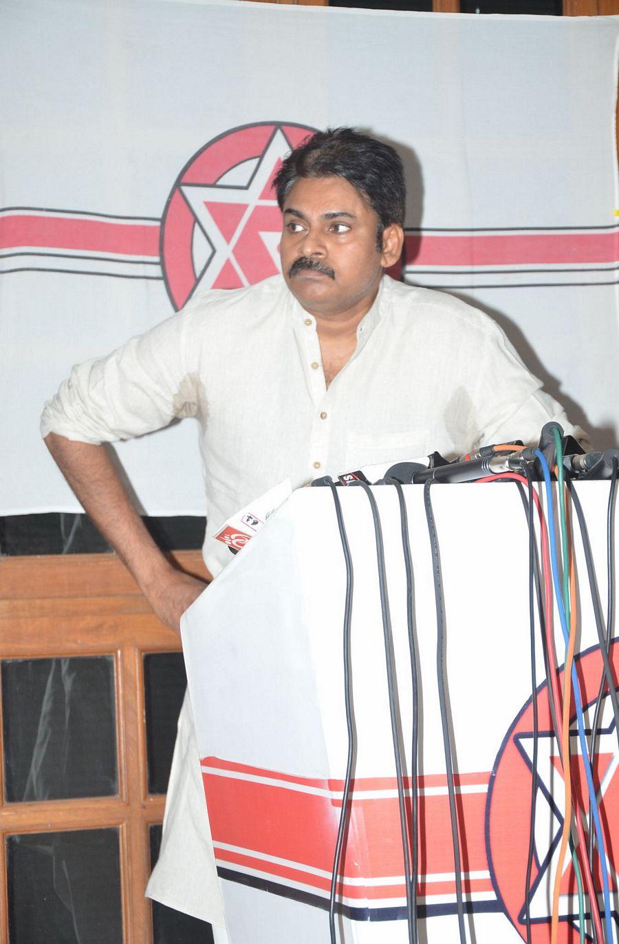 Photos: Pawan Kalyan Press Meet on AP Special Status