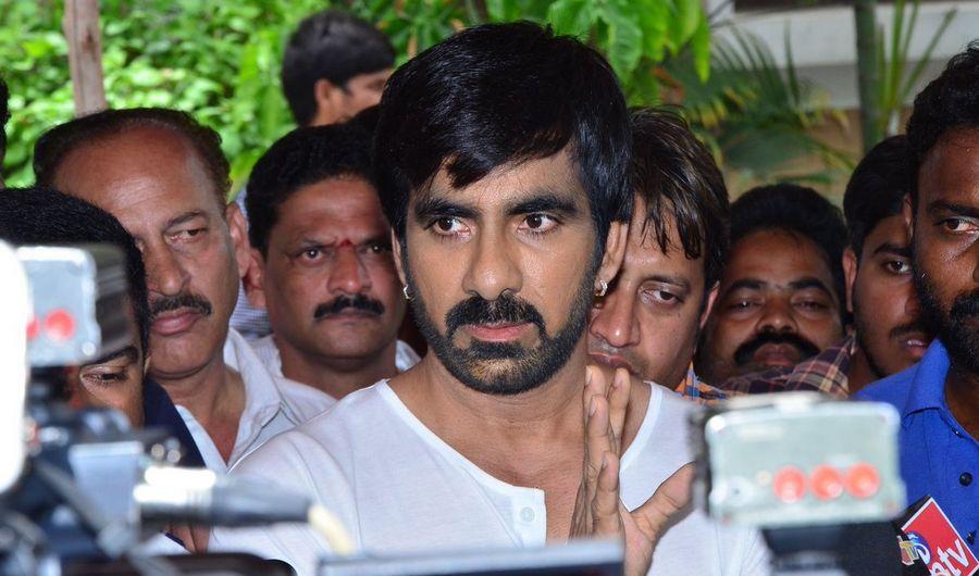 Photos: RaviTeja at his Brother Bharath 11th day ceremony!