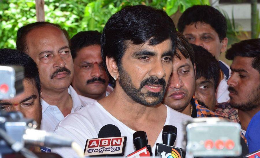 Photos: RaviTeja at his Brother Bharath 11th day ceremony!