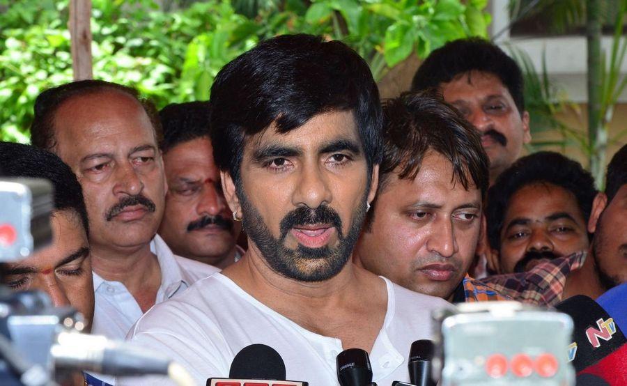 Photos: RaviTeja at his Brother Bharath 11th day ceremony!