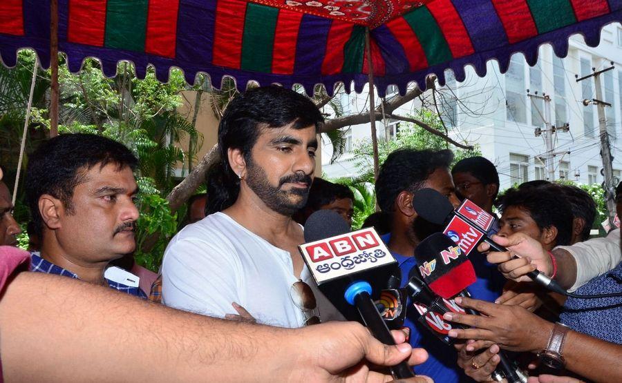 Photos: RaviTeja at his Brother Bharath 11th day ceremony!