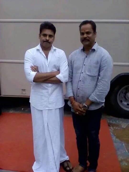 Recent Pics of Power Star Pawan Kalyan on the sets of Katamarayuda