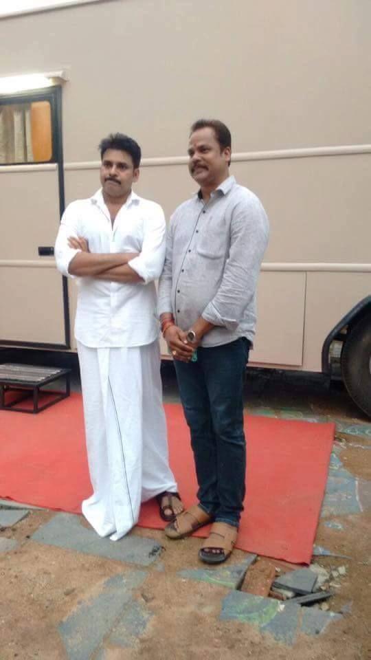 Recent Pics of Power Star Pawan Kalyan on the sets of Katamarayuda