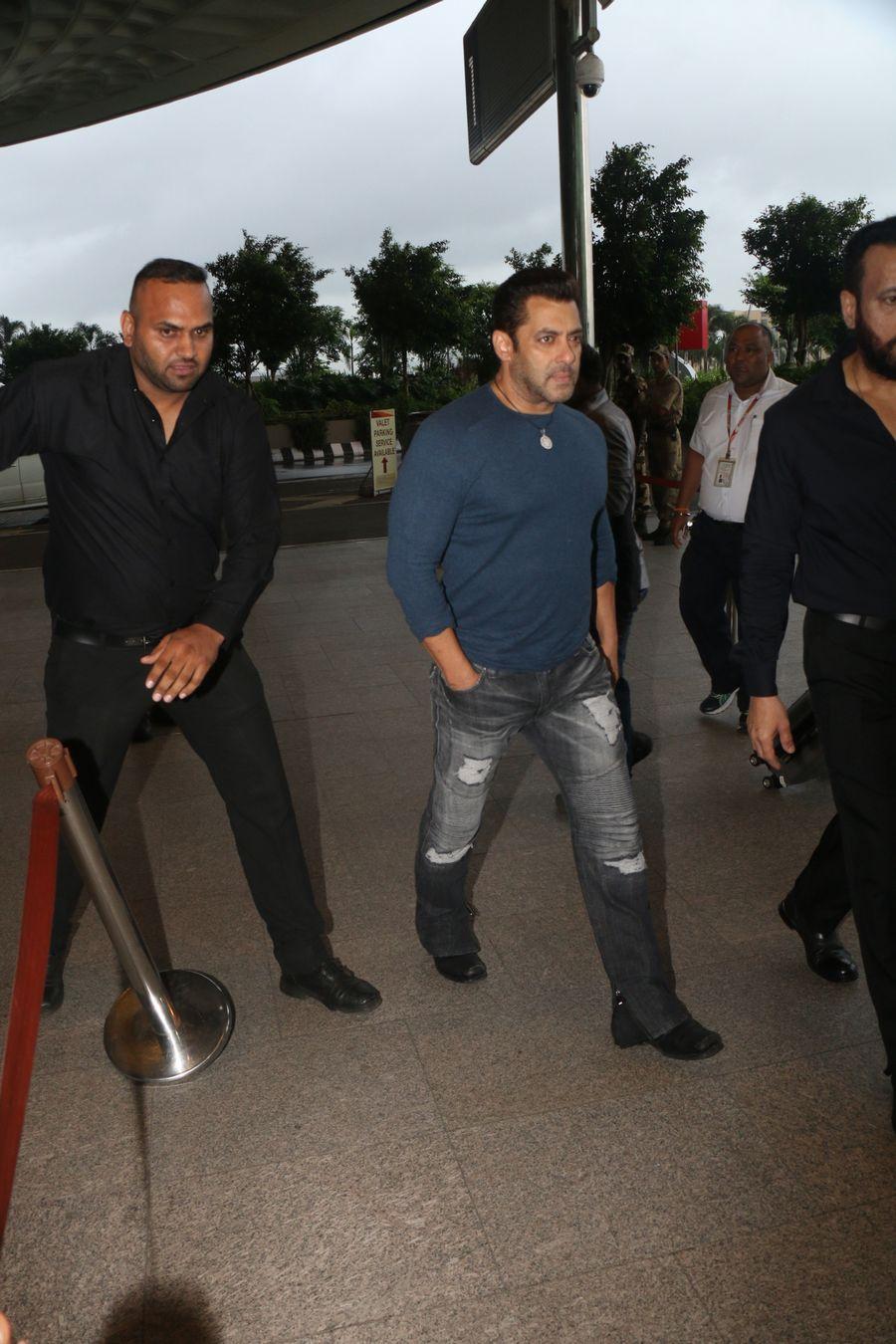 Salman Khan Spotted At Airport Photos