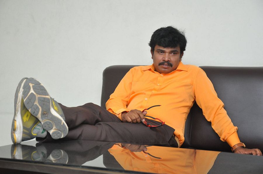 Sampoornesh Babu New Looks