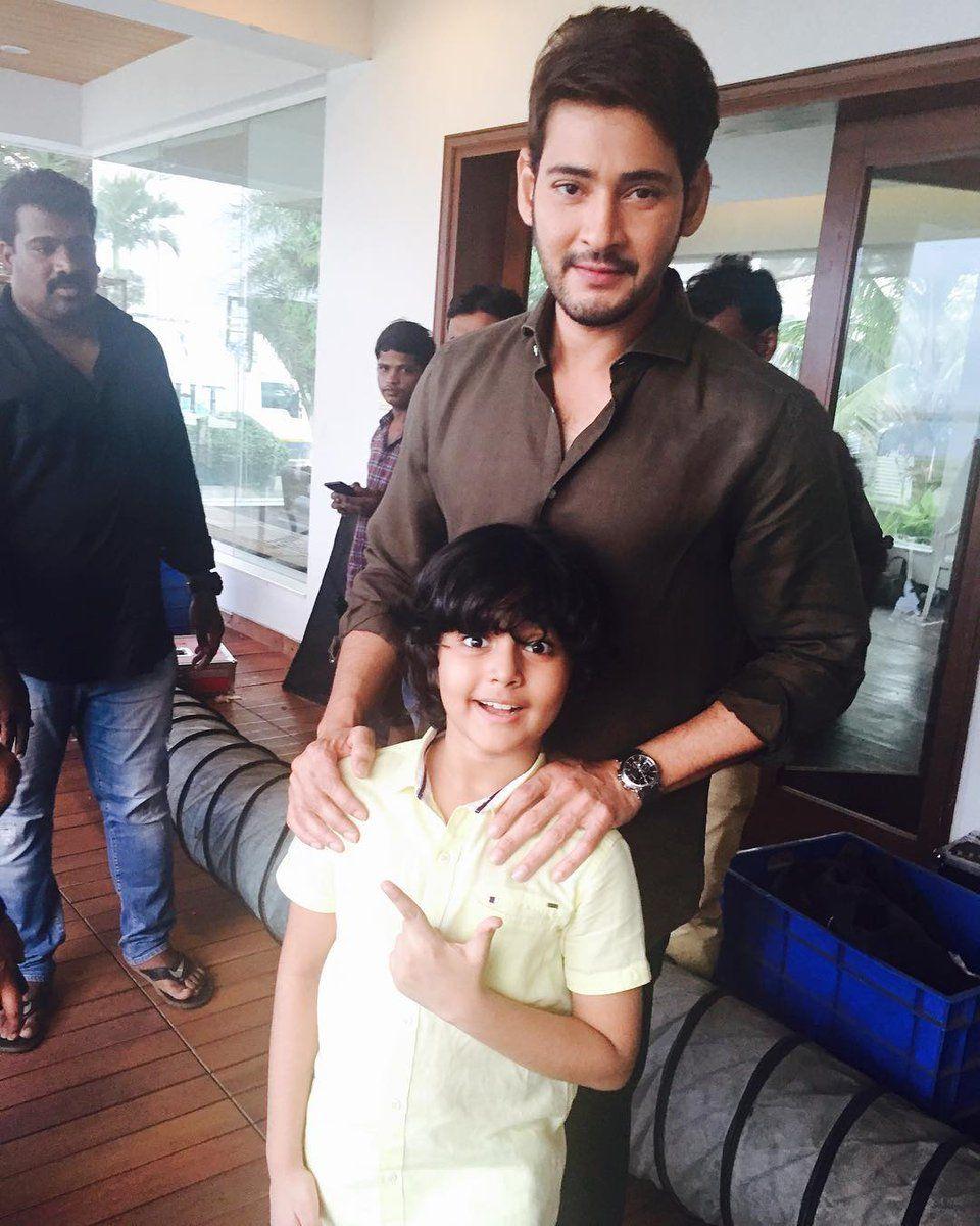 Superstar Mahesh Babu with his fans Photos