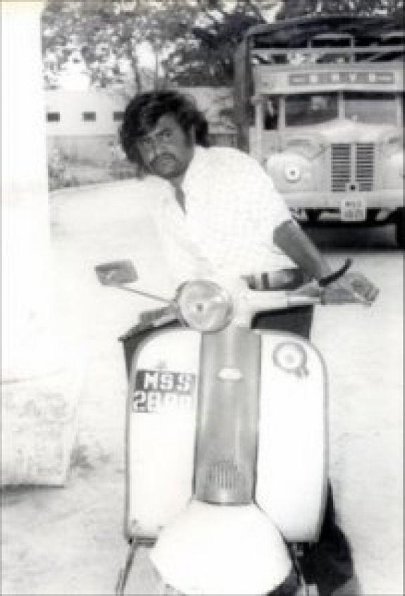 Superstar Rajinikanth Rare & Unseen Photos